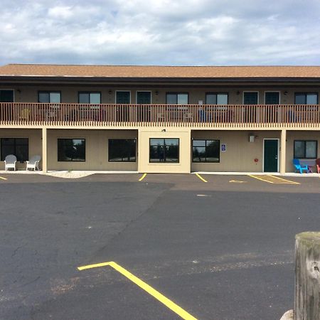 Scenic Shore Inn Algoma Exterior photo